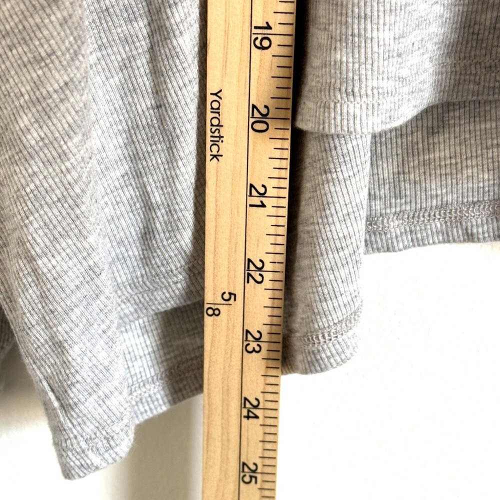 Joah Brown Oversized Ribbed Knit Long Sleeve Top One Size Gray Slouchy Crop - Picture 6 of 7